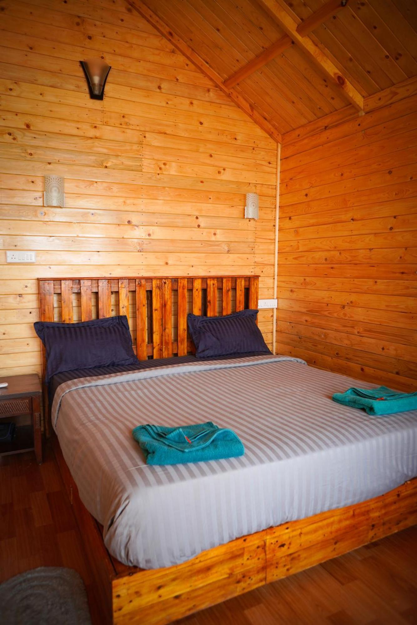 קאנאקונה Sameer Beachfront Cottages מראה חיצוני תמונה